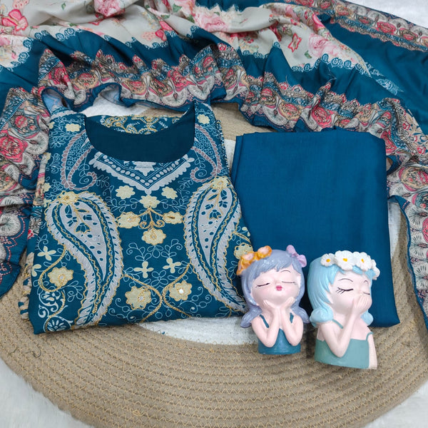 Ivory Pakistani Suit which is beautifully decorated with digital prints