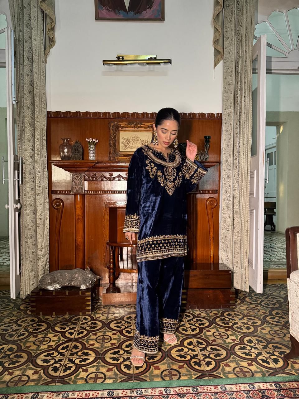 DESIGNER VELVET CORD SET WITH ZAR EMROIDERY WORK