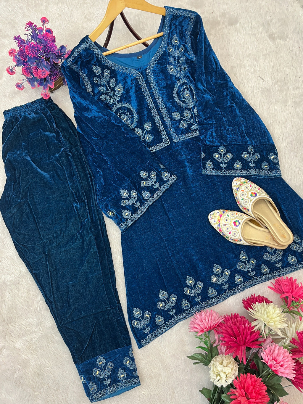 STYLEYLISH VELVET THREAD EMBROIDERY WITH RIAL MIRROR WORK CO-ORD SET