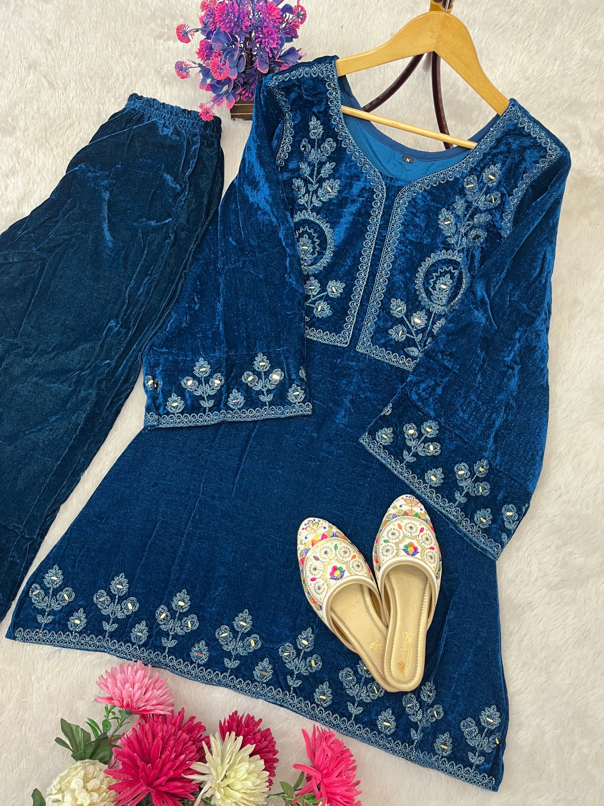 STYLEYLISH VELVET THREAD EMBROIDERY WITH RIAL MIRROR WORK CO-ORD SET