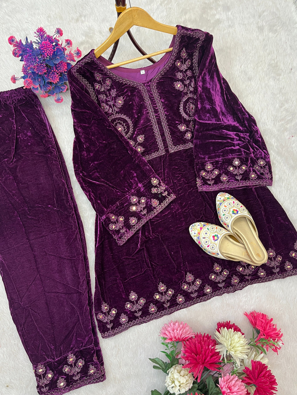 STYLEYLISH VELVET THREAD EMBROIDERY WITH RIAL MIRROR WORK CO-ORD SET